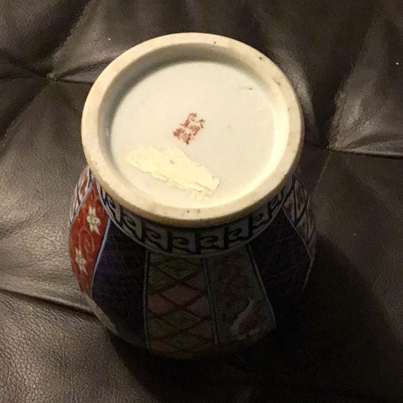 Vase - Picture 2 of 4